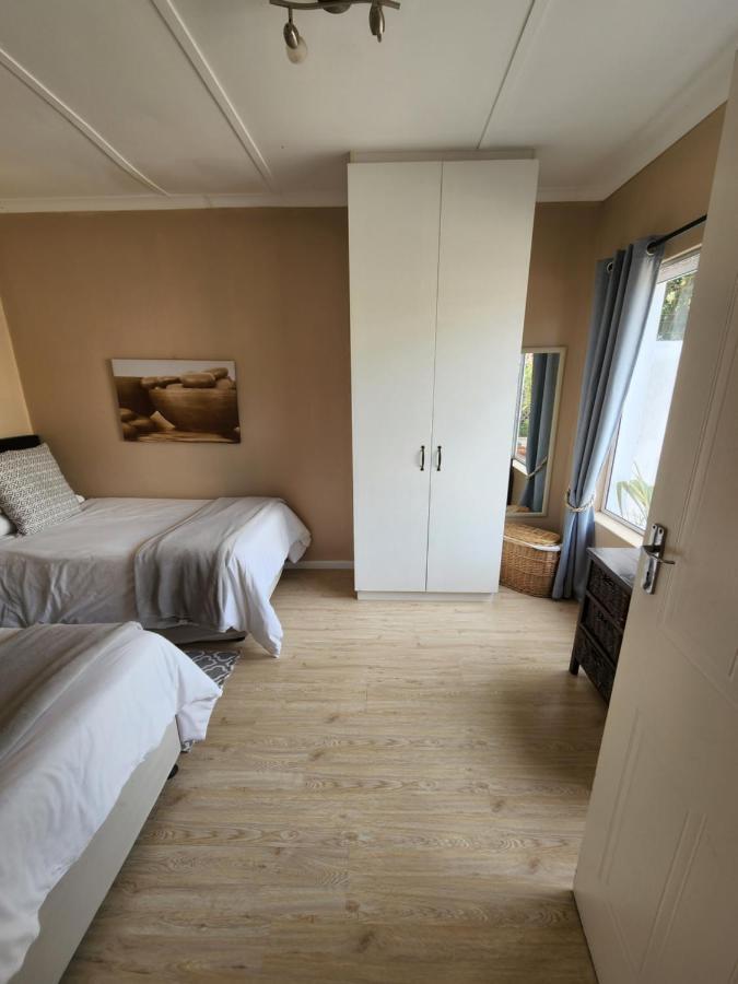 Jenvey House Selfcatering Apartments & Bnb Port Elizabeth Eksteriør billede