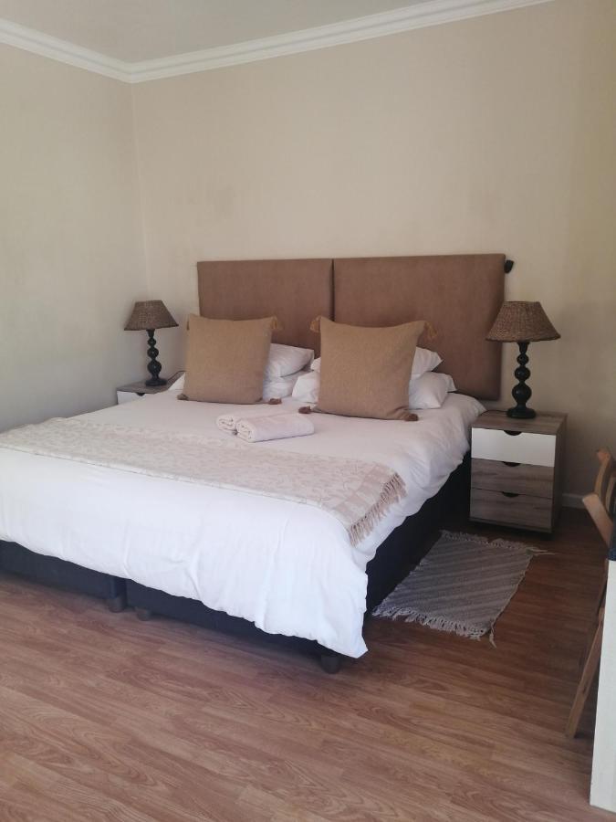 Jenvey House Selfcatering Apartments & Bnb Port Elizabeth Eksteriør billede